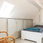 Monteurapartment Naehe Darmstadt I 6 Schlafzimmer I 2 Badezimmer I 12 Betten I Parkplatz I Waschmaschine I Balkon