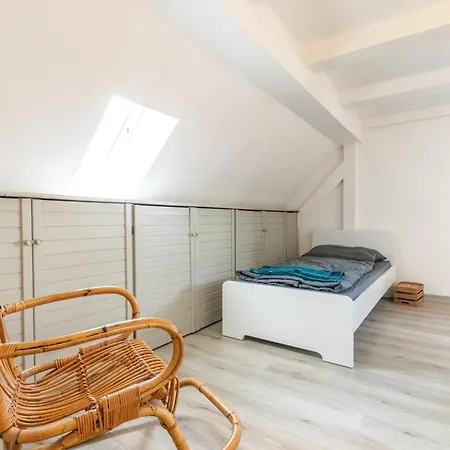 Monteurapartment I 12 Betten I Kueche I Waschmaschine I Balkon I アパート *