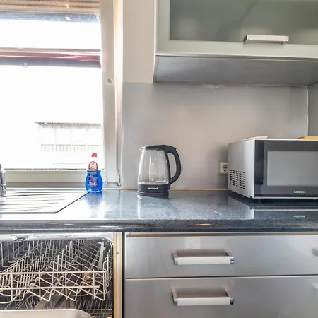 Monteurapartment I 12 Betten I Kueche I Waschmaschine I Balkon I