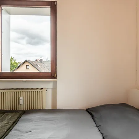 Monteurapartment I 12 Betten I Kueche I Waschmaschine I Balkon I *