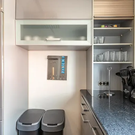 Monteurapartment I 12 Betten I Kueche I Waschmaschine I Balkon I 아파트 *