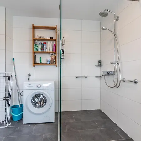 Monteurapartment I 12 Betten I Kueche I Waschmaschine I Balkon I