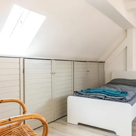 Monteurapartment Naehe Darmstadt I 6 Schlafzimmer I 2 Badezimmer I 12 Betten I Parkplatz I Waschmaschine I Balkon