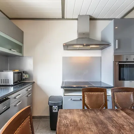 Monteurapartment I 12 Betten I Kueche I Waschmaschine I Balkon I Nieder-Klingen