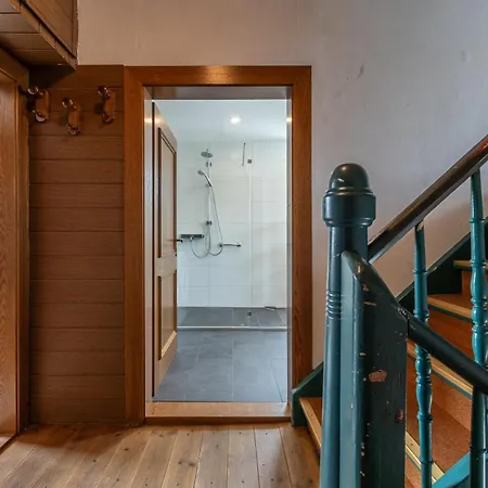 Apartament Monteurapartment Naehe Darmstadt I 6 Schlafzimmer I 2 Badezimmer I 12 Betten I Parkplatz I Waschmaschine I Balkon