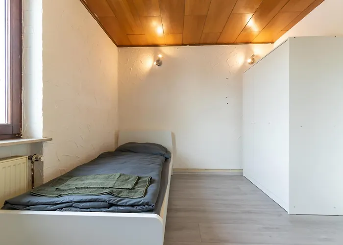 شقة Monteurapartment I 12 Betten I Kueche I Waschmaschine I Balkon I