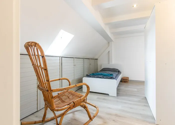 Monteurapartment I 12 Betten I Kueche I Waschmaschine I Balkon I شقة *