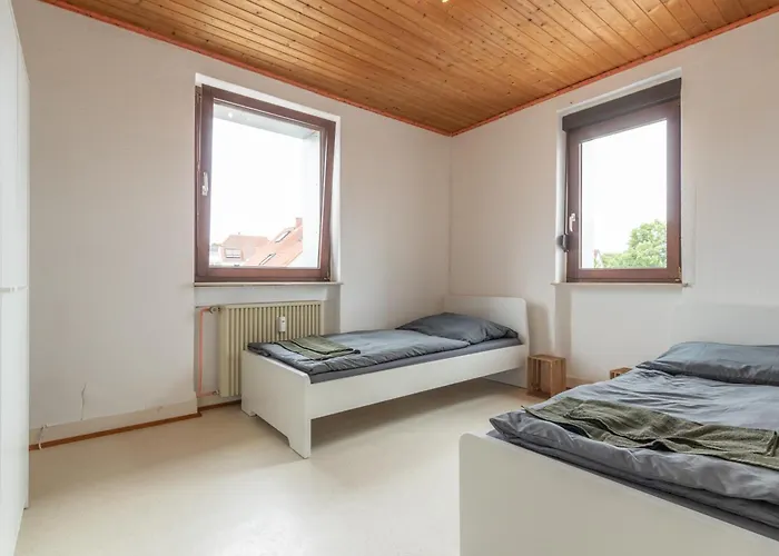 Monteurapartment I 12 Betten I Kueche I Waschmaschine I Balkon I * Nieder-Klingen