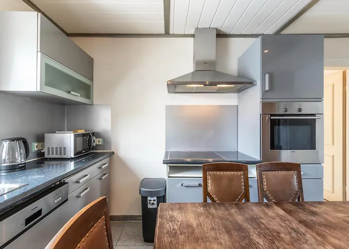 Monteurapartment I 12 Betten I Kueche I Waschmaschine I Balkon I Nieder-Klingen